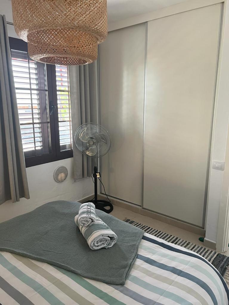 Appartement Caleta Sun Beach 64 à Caleta de Fuste Extérieur photo