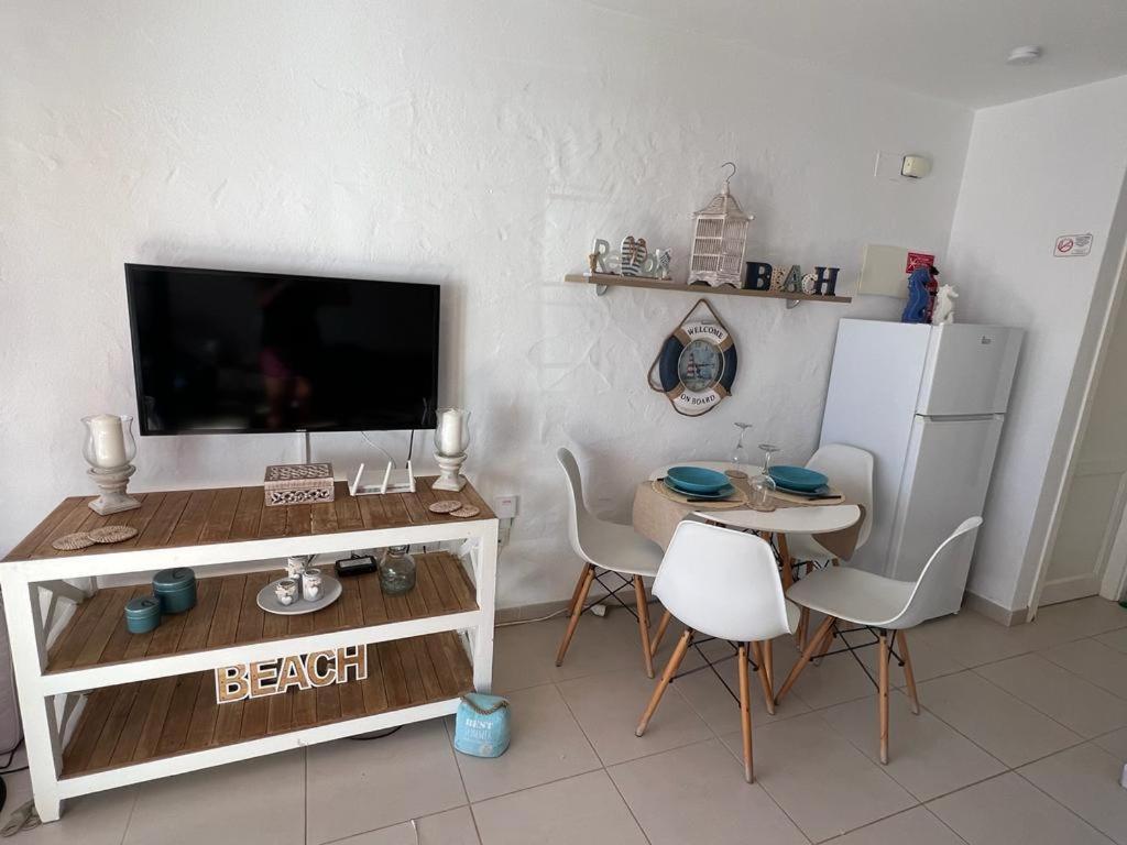 Appartement Caleta Sun Beach 64 à Caleta de Fuste Extérieur photo
